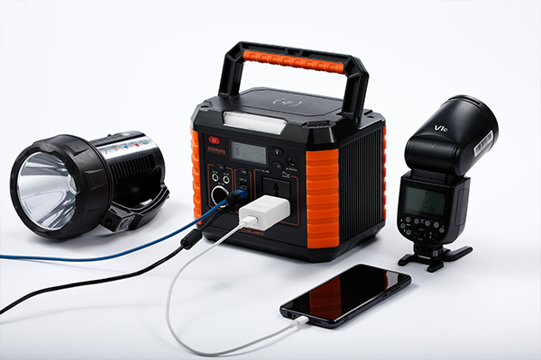The â€œPrivate Power Stationâ€ For Your Outdoor Travel--Chilwee Portable Energy Storage offers a booming sense of Science and Technology!